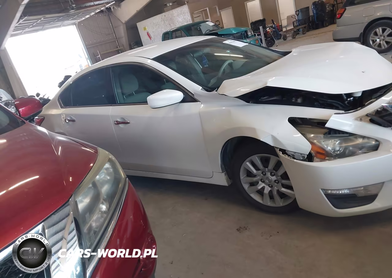2013 Nissan Altima 2.5 S VIN:1N4AL3AP8DN453936 - 13