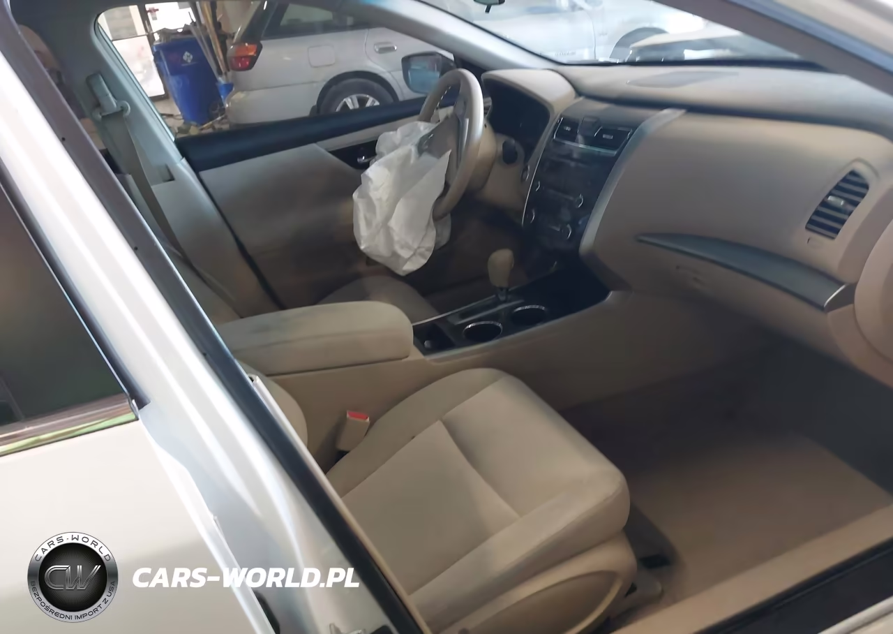 2013 Nissan Altima 2.5 S VIN:1N4AL3AP8DN453936 - 5