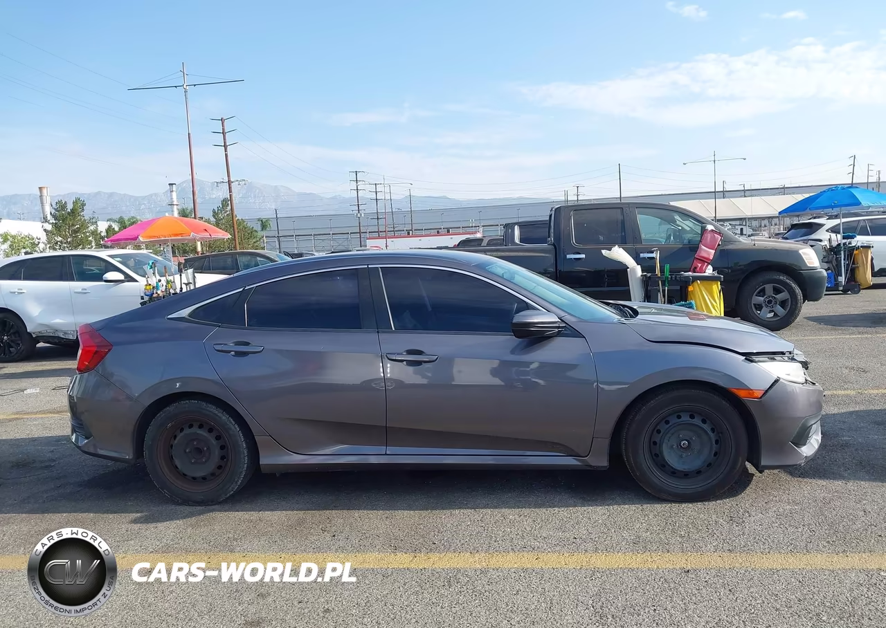 2018 Honda Civic Lx VIN:2HGFC2F5XJH565189 - 14