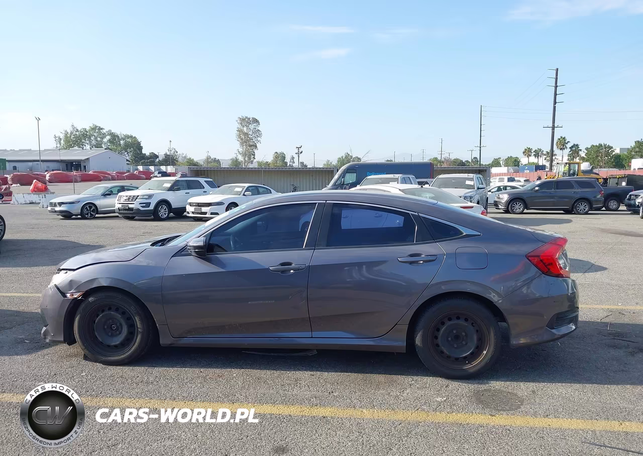 2018 Honda Civic Lx VIN:2HGFC2F5XJH565189 - 15