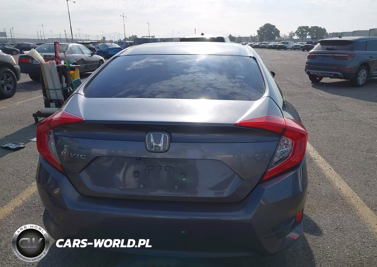 2018 Honda Civic Lx VIN:2HGFC2F5XJH565189 - 17