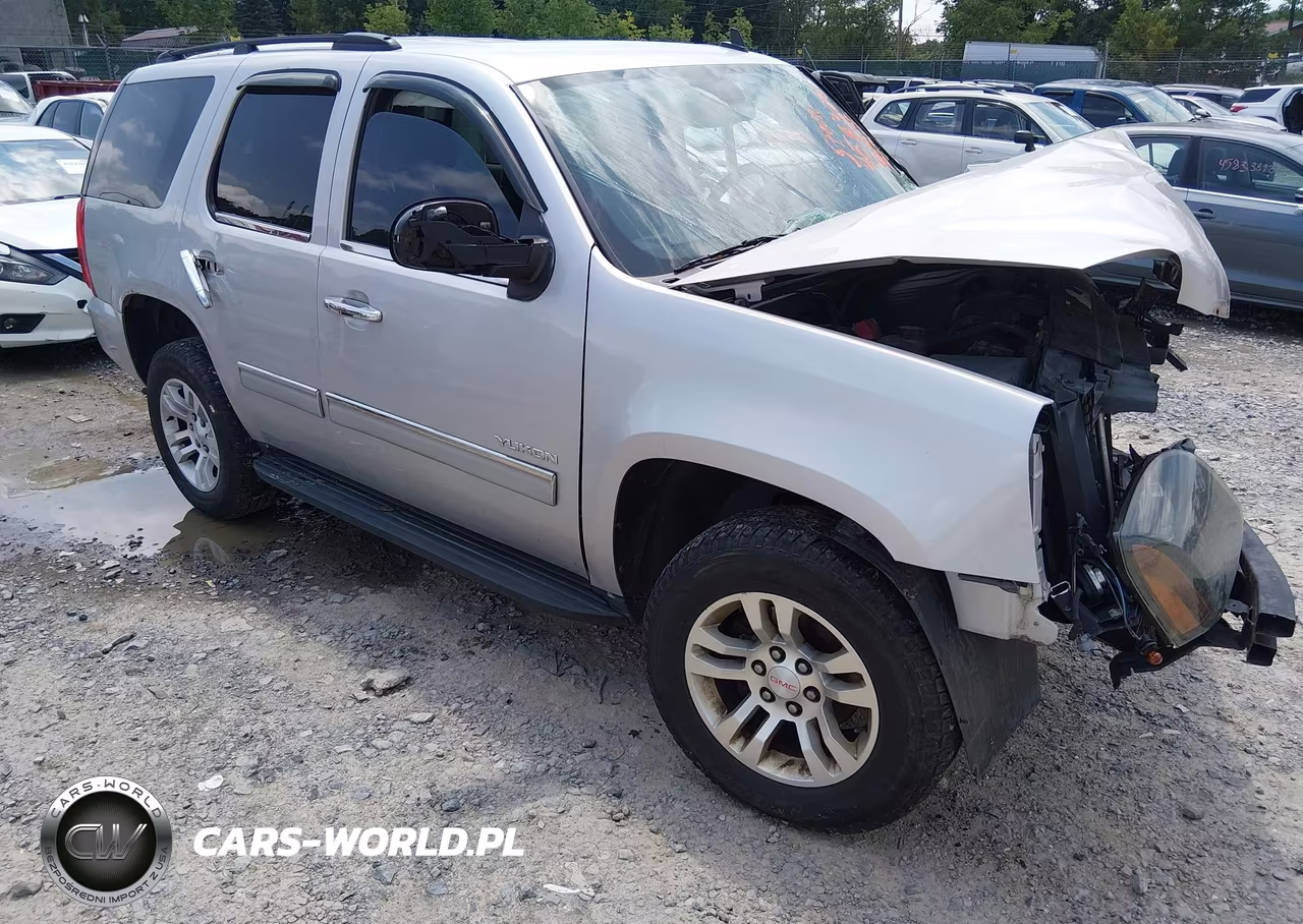 2011 GMC Yukon Sle
