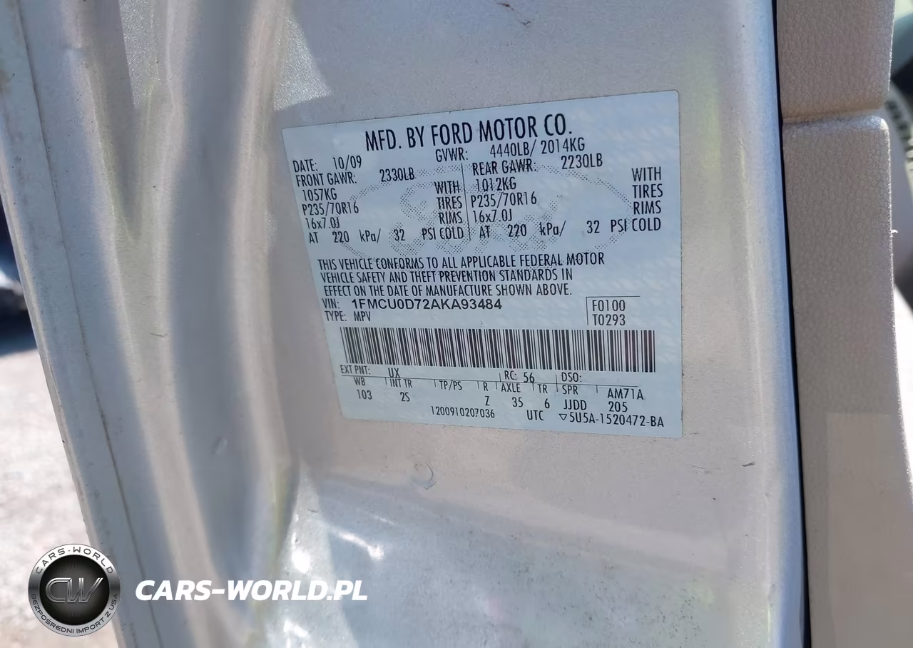 2010 Ford Escape Xlt VIN:1FMCU0D72AKA93484 - 9