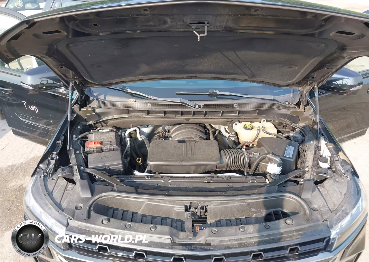 2021 Chevrolet Tahoe Z71 VIN:1GNSKPKD1MR216296 - 10