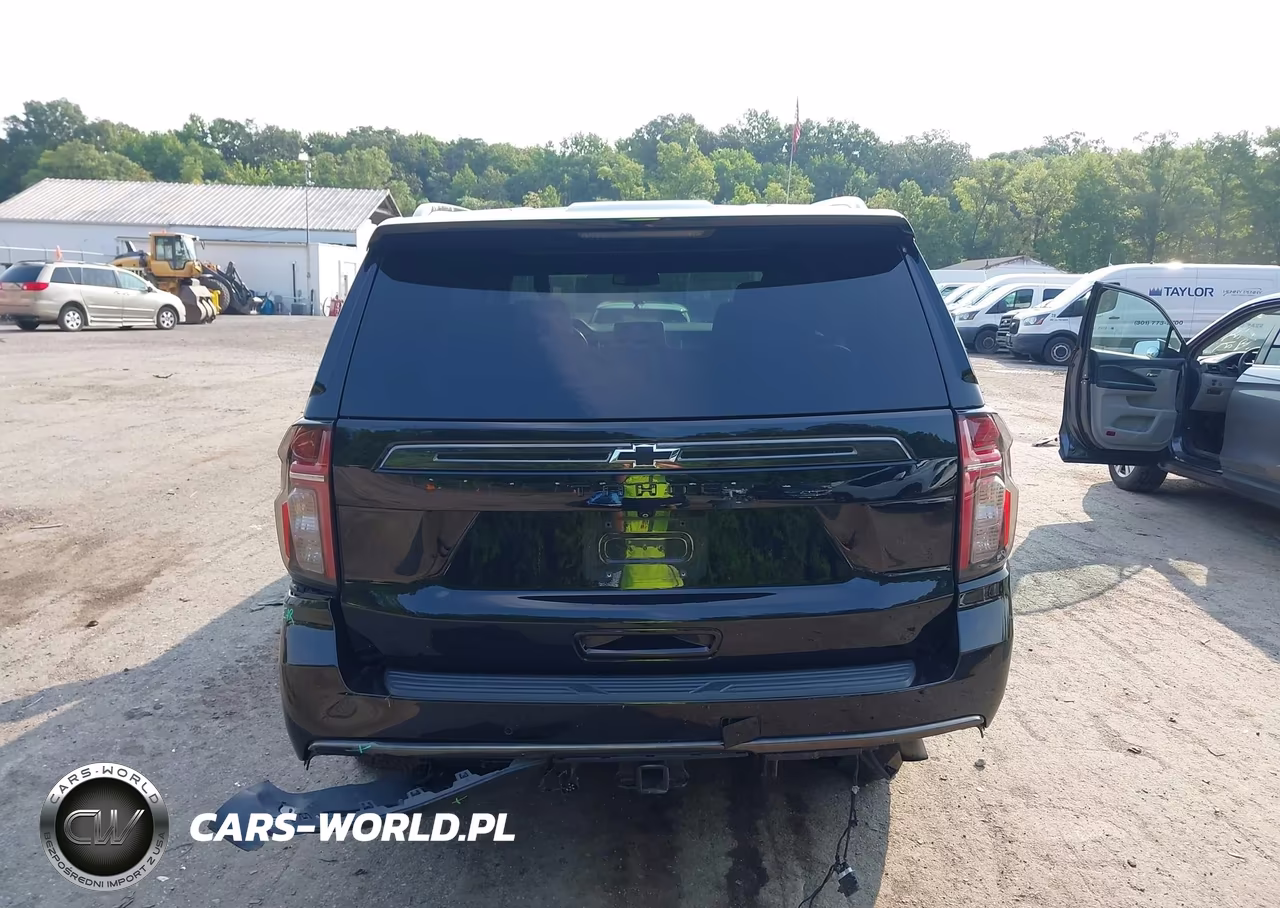 2021 Chevrolet Tahoe Z71 VIN:1GNSKPKD1MR216296 - 16