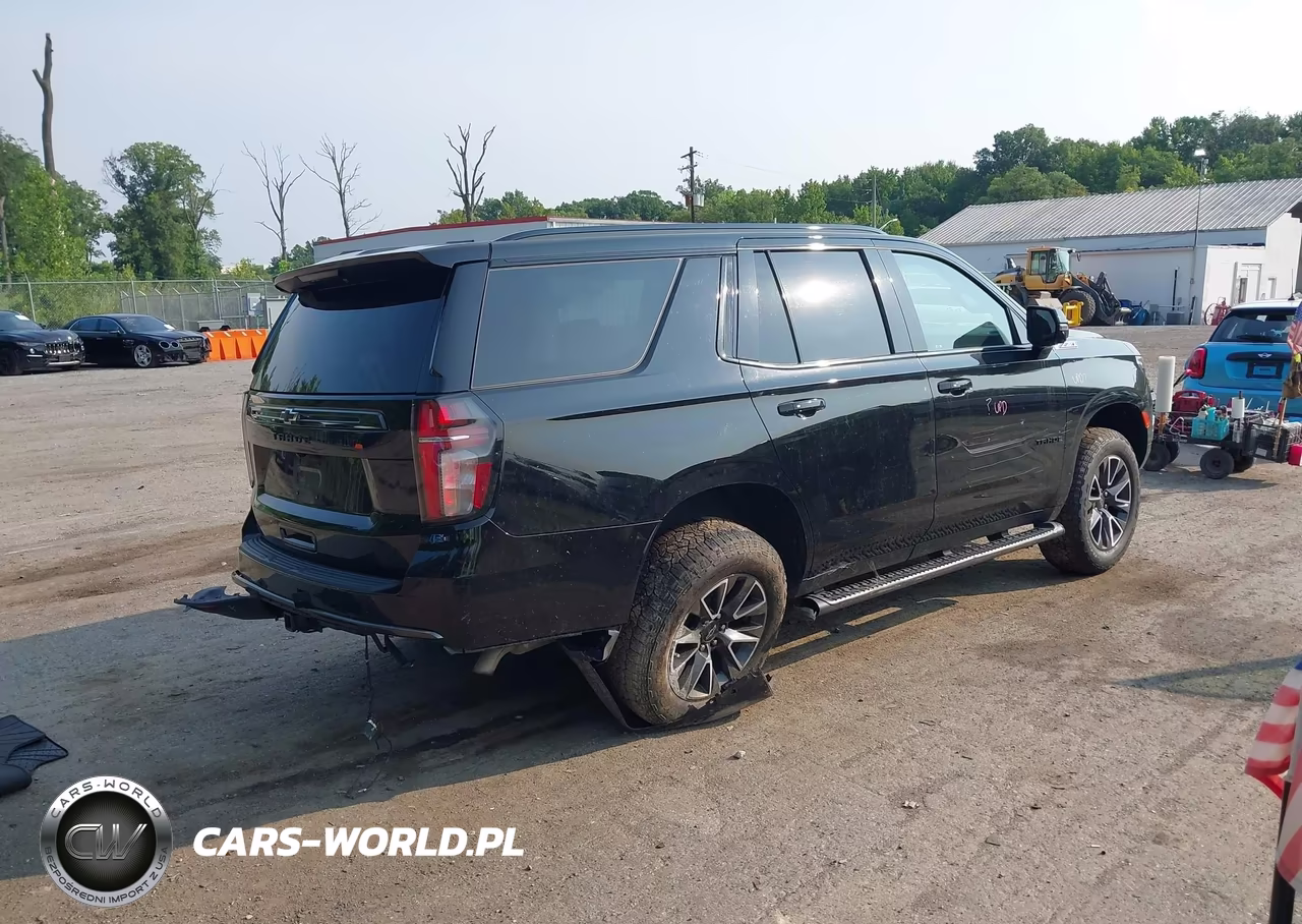 2021 Chevrolet Tahoe Z71 VIN:1GNSKPKD1MR216296 - 4
