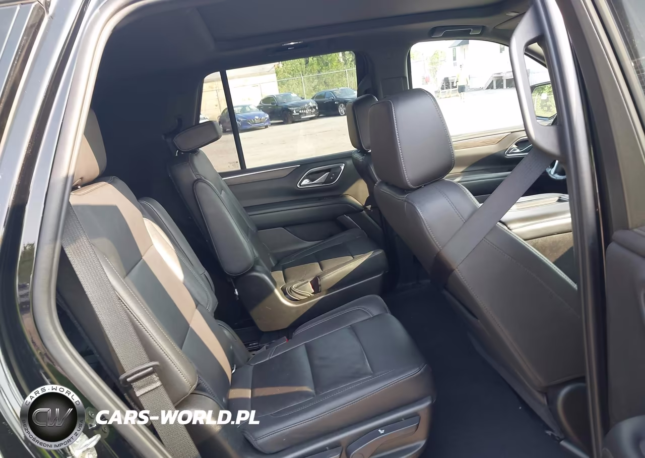 2021 Chevrolet Tahoe Z71 VIN:1GNSKPKD1MR216296 - 8