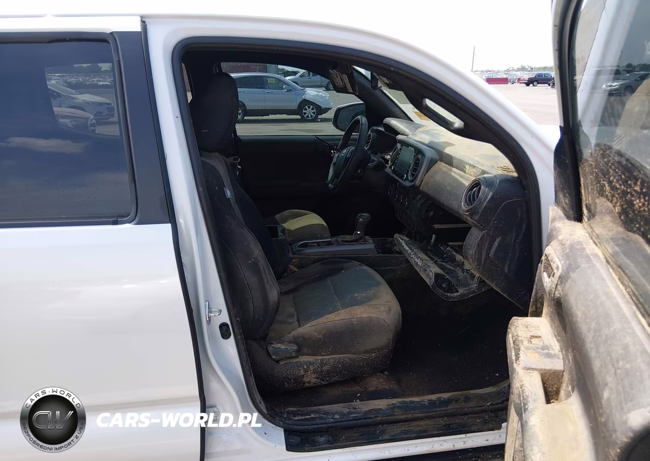 2021 Toyota Tacoma Trd Sport VIN:3TYCZ5AN9MT030339 - 5
