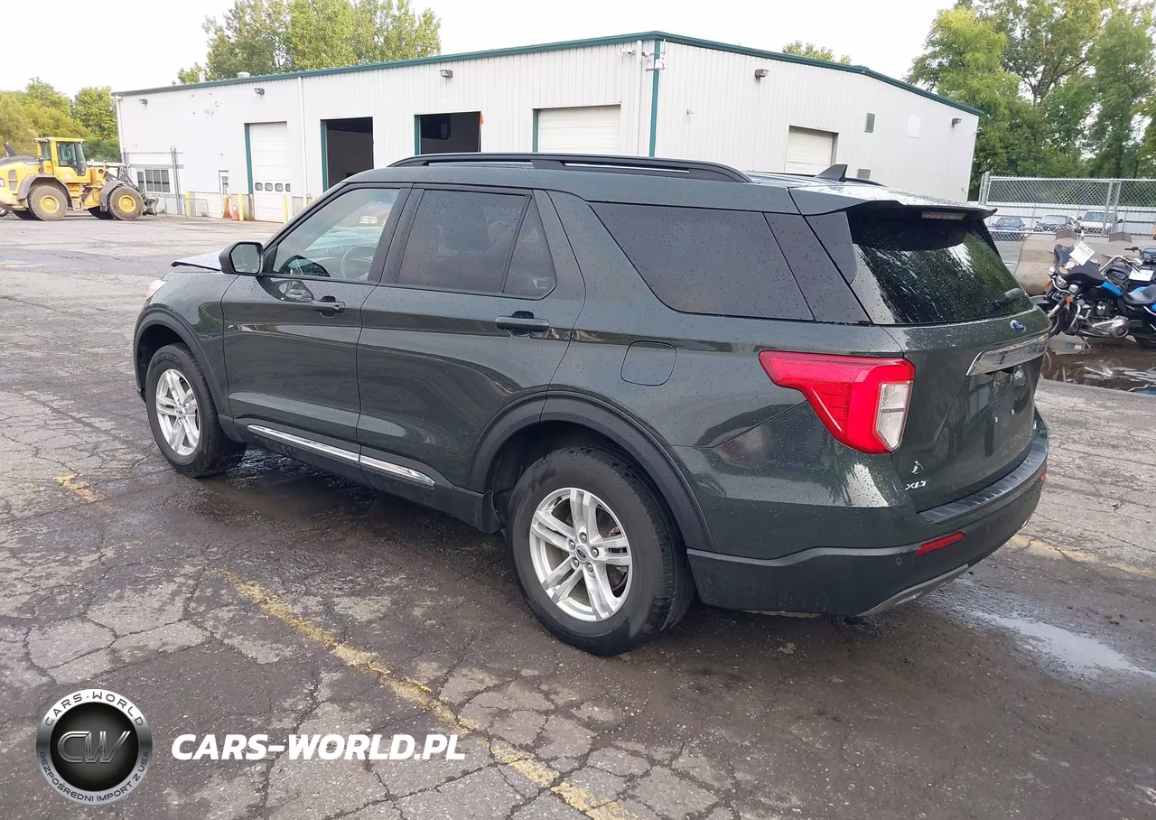 2022 Ford Explorer Xlt VIN:1FMSK8DH2NGB53992 - 3