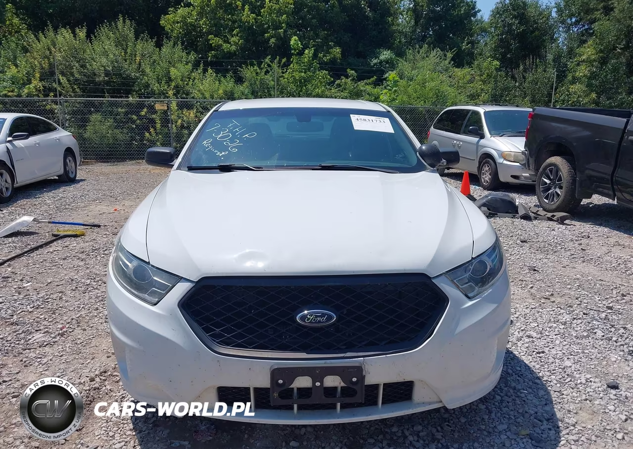 2017 Ford Police Interceptor VIN:1FAHP2L83HG100145 - 12