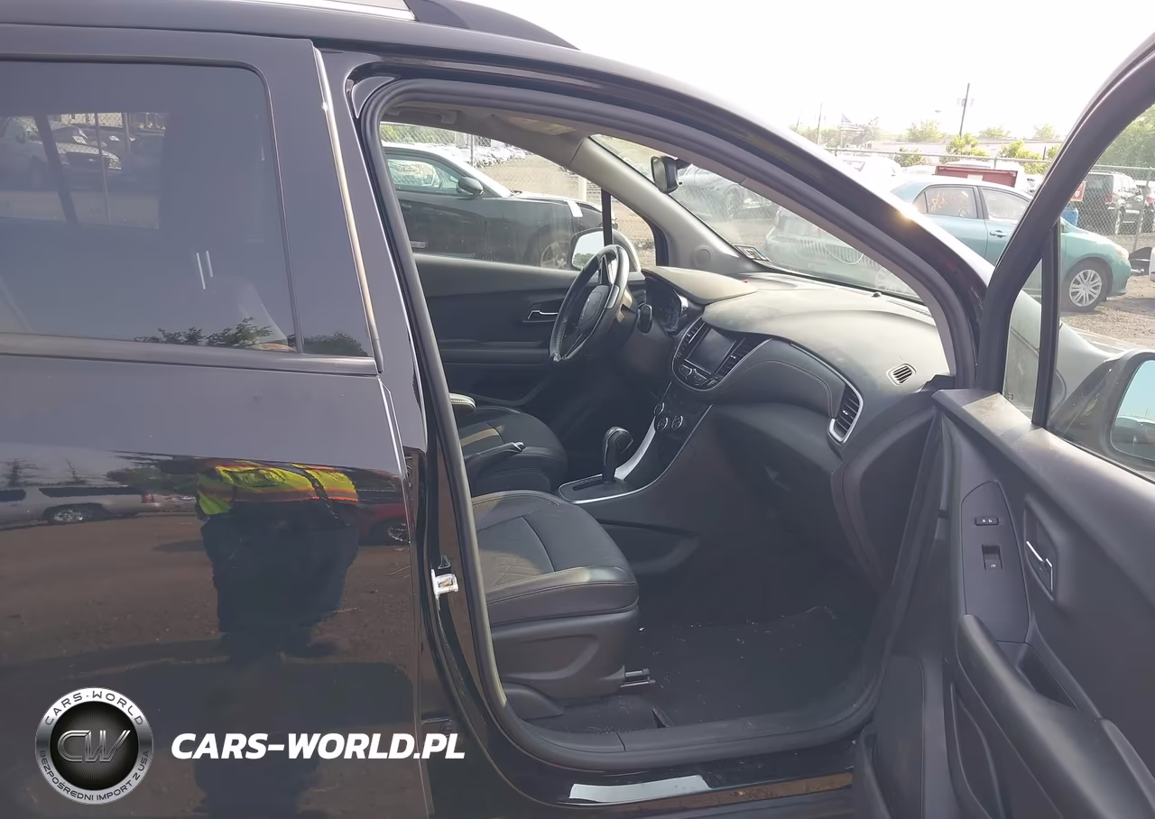 2022 Chevrolet Trax Awd Lt VIN:KL7CJPSM4NB536137 - 5