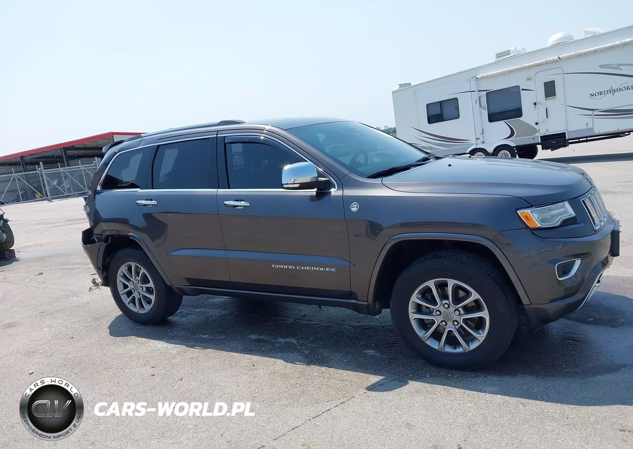 2015 Jeep Grand Cherokee Overland VIN:1C4RJFCG8FC748941 - 13