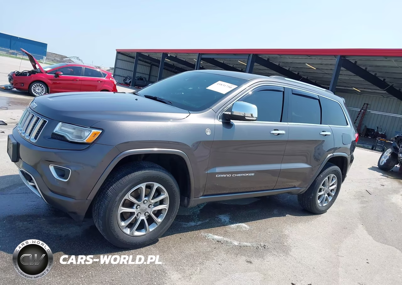 2015 Jeep Grand Cherokee Overland VIN:1C4RJFCG8FC748941 - 14