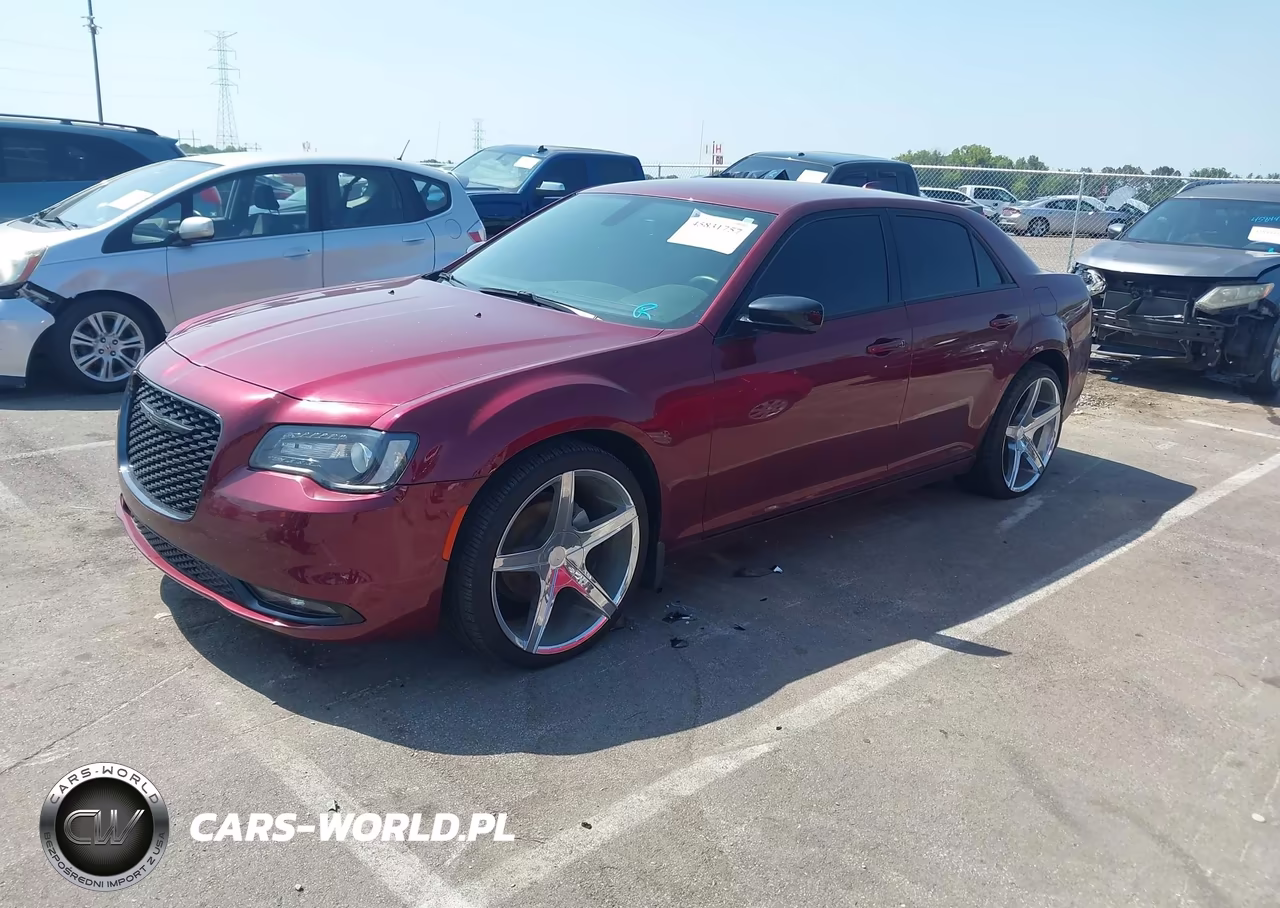2021 Chrysler 300 Touring VIN:2C3CCAAG6MH595996 - 2