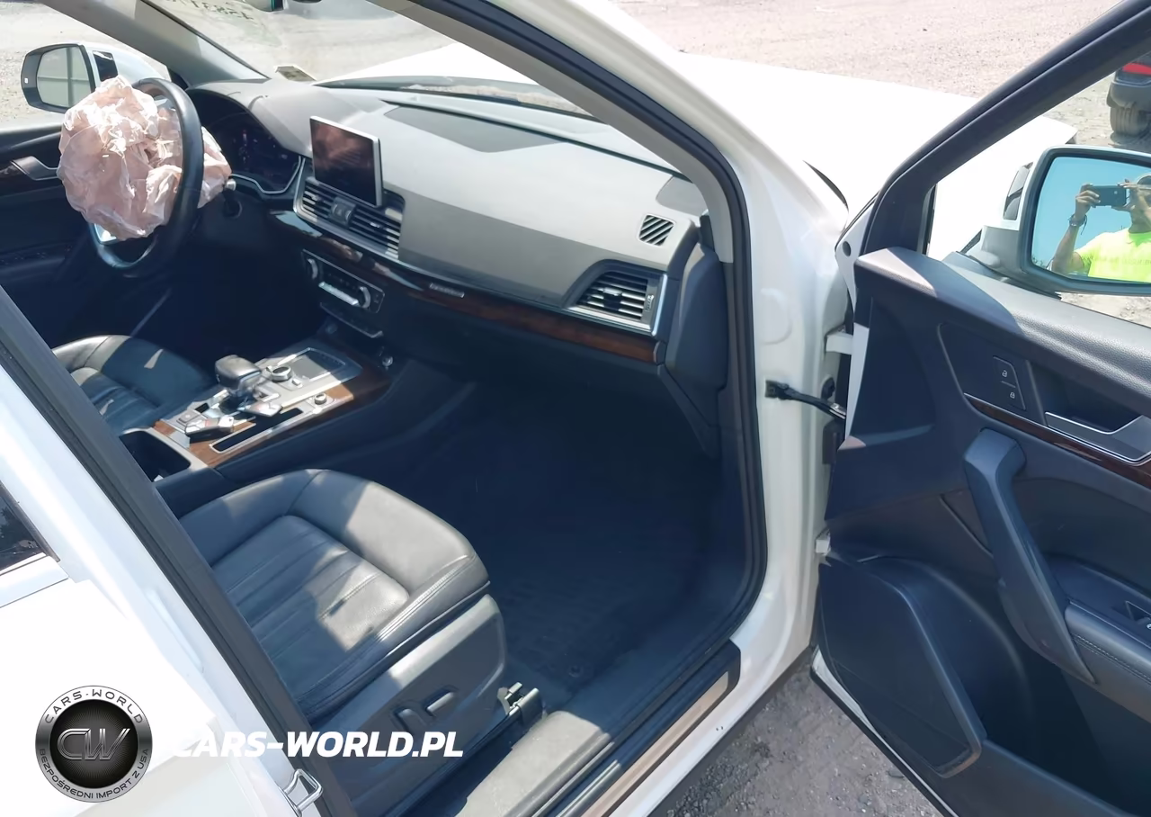 2020 Audi Q5 Premium Plus 45 Tfsi Quattro S Tronic VIN:WA1BNAFY8L2028127 - 5