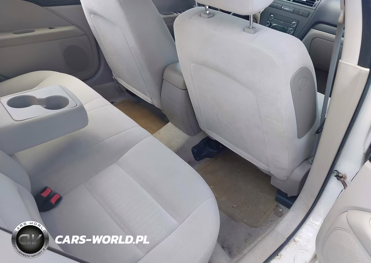 2008 Ford Fusion S VIN:3FAHP06Z28R193645 - 8