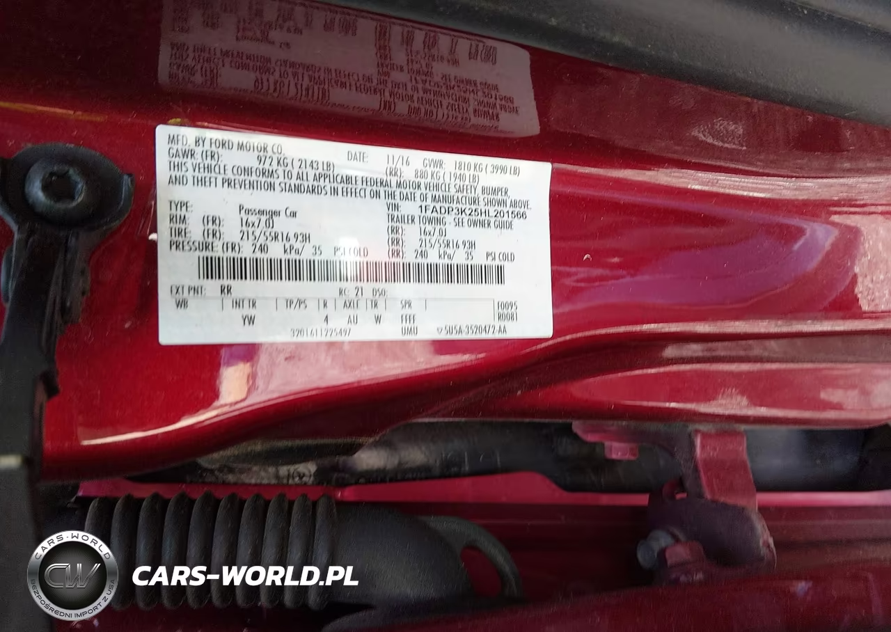 2017 Ford Focus Se VIN:1FADP3K25HL201566 - 9
