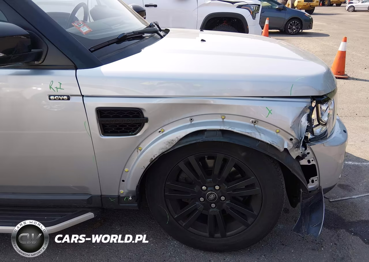 2016 Land Rover Lr4 VIN:SALAG2V62GA807710 - 6