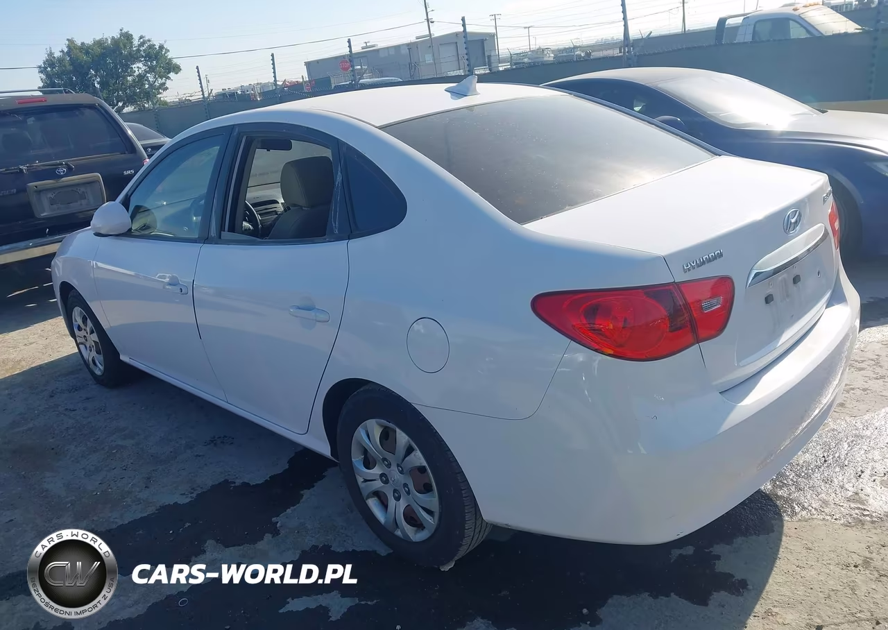 2010 Hyundai Elantra Gls VIN:KMHDU4AD5AU892086 - 3