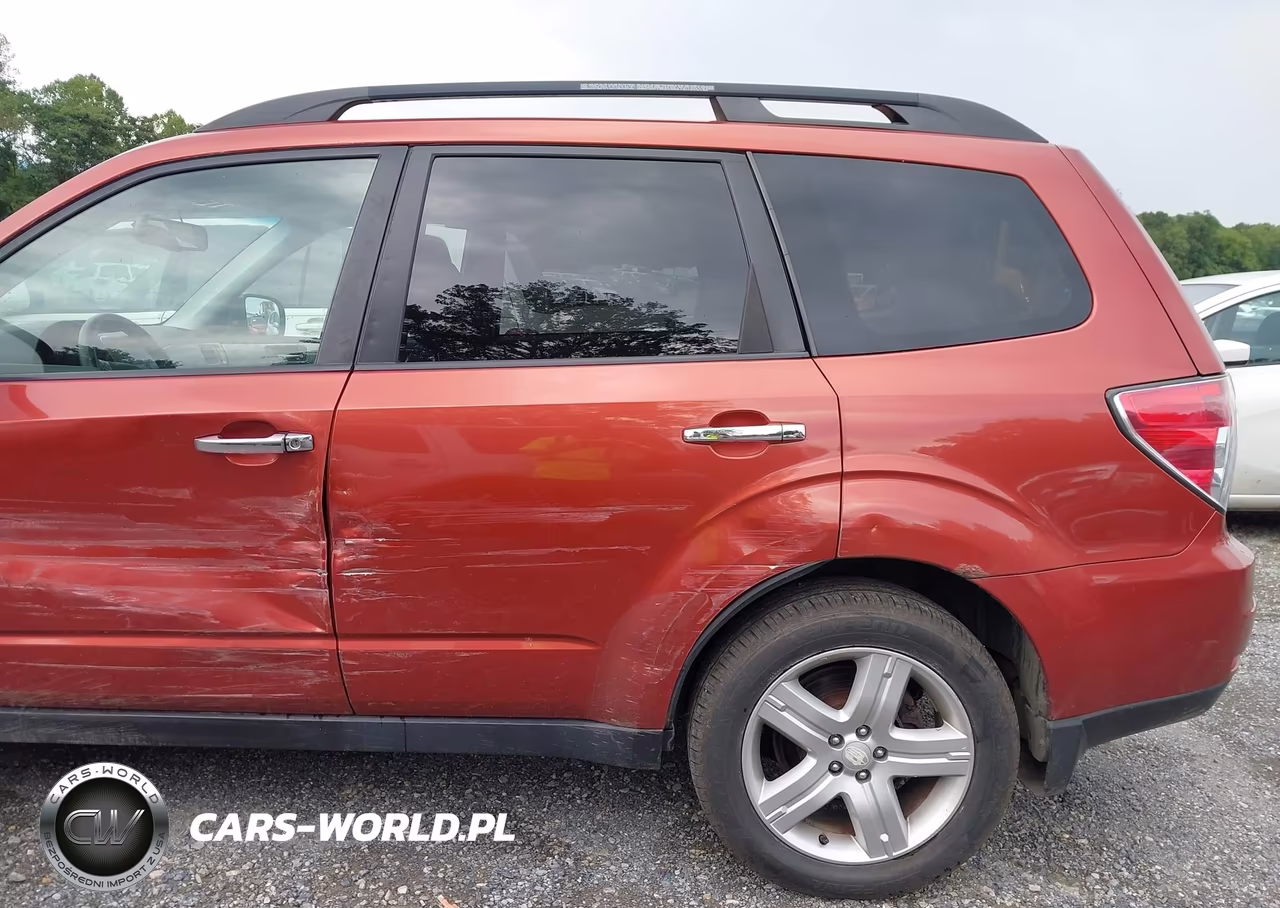 2010 Subaru Forester 2.5X Premium VIN:JF2SH6CC7AH908802 - 14