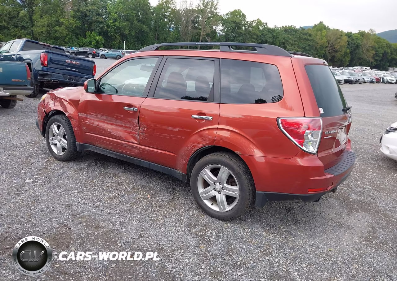 2010 Subaru Forester 2.5X Premium VIN:JF2SH6CC7AH908802 - 3