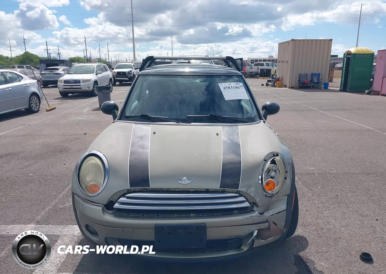 2010 Mini Cooper VIN:WMWMF3C50ATZ22256 - 13
