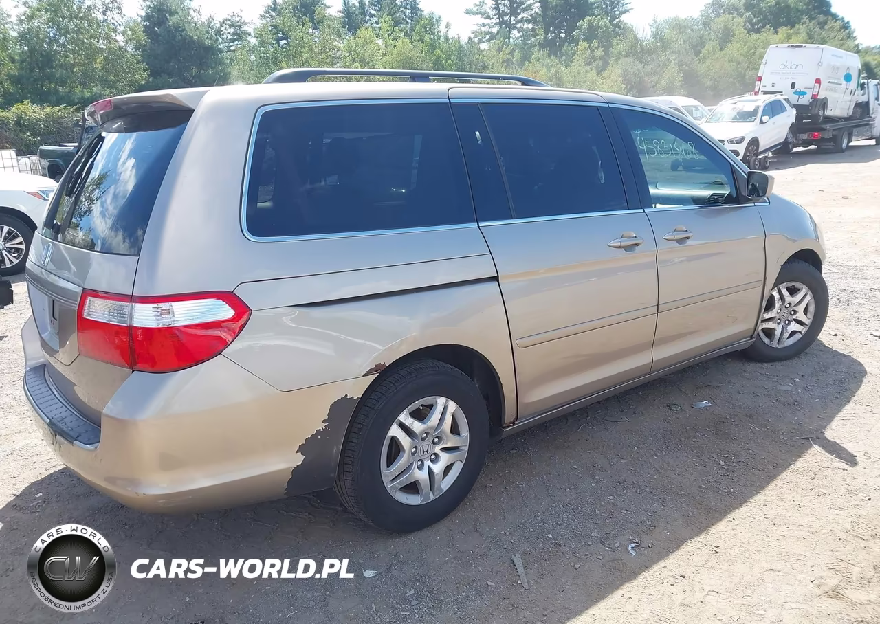 2007 Honda Odyssey Ex VIN:5FNRL38417B125009 - 4