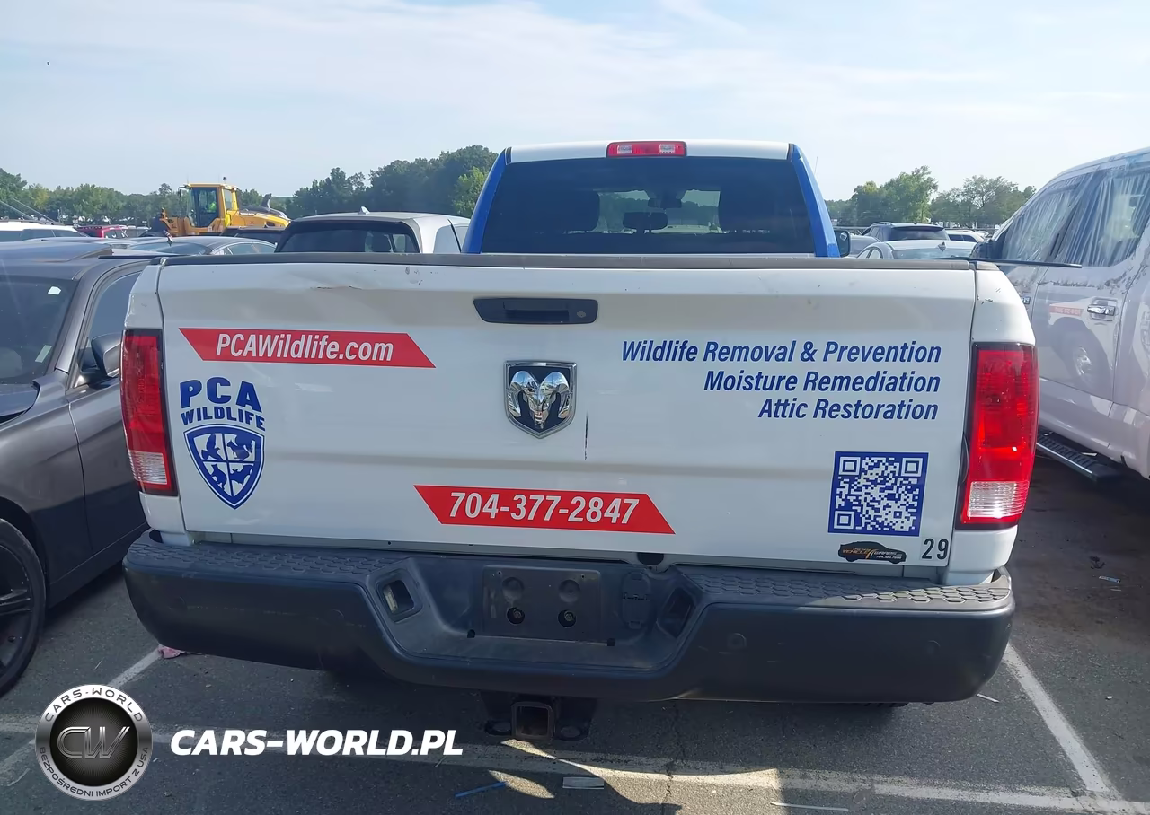 2017 Ram 2500 Tradesman 4X2 8' Box VIN:3C6UR4HLXHG635982 - 16