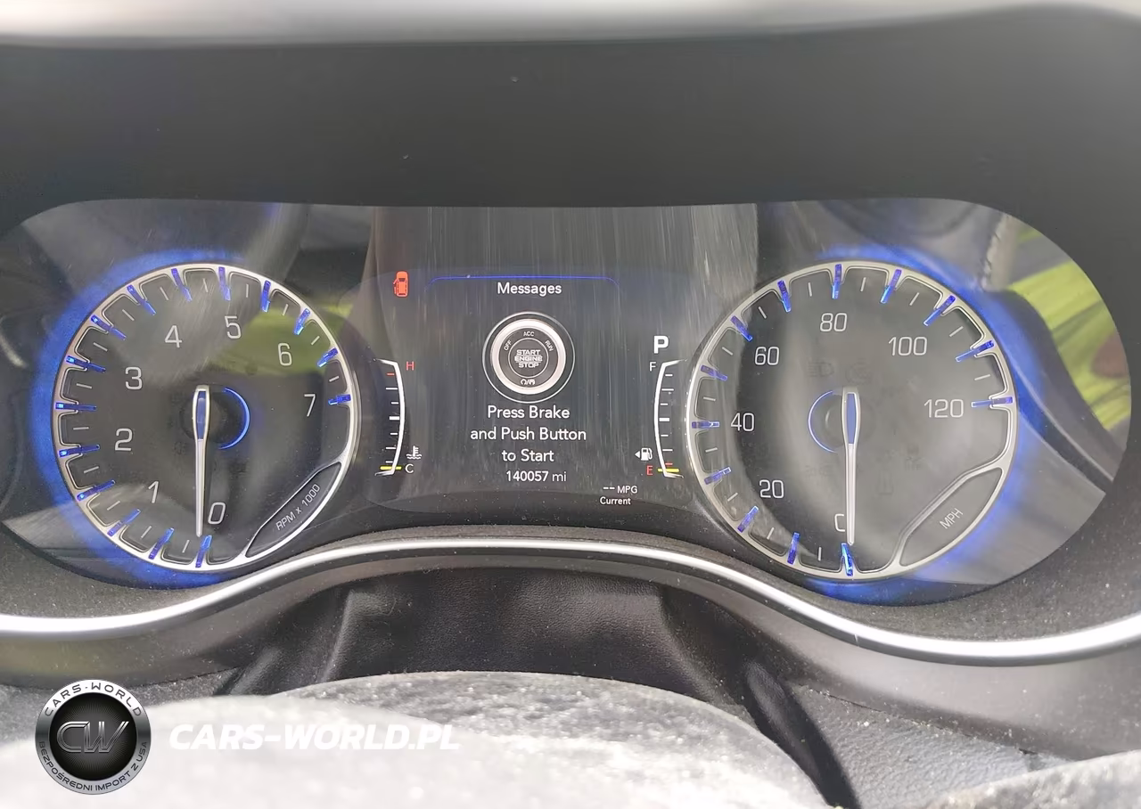 2018 Chrysler Pacifica Limited VIN:2C4RC1GG1JR186887 - 7