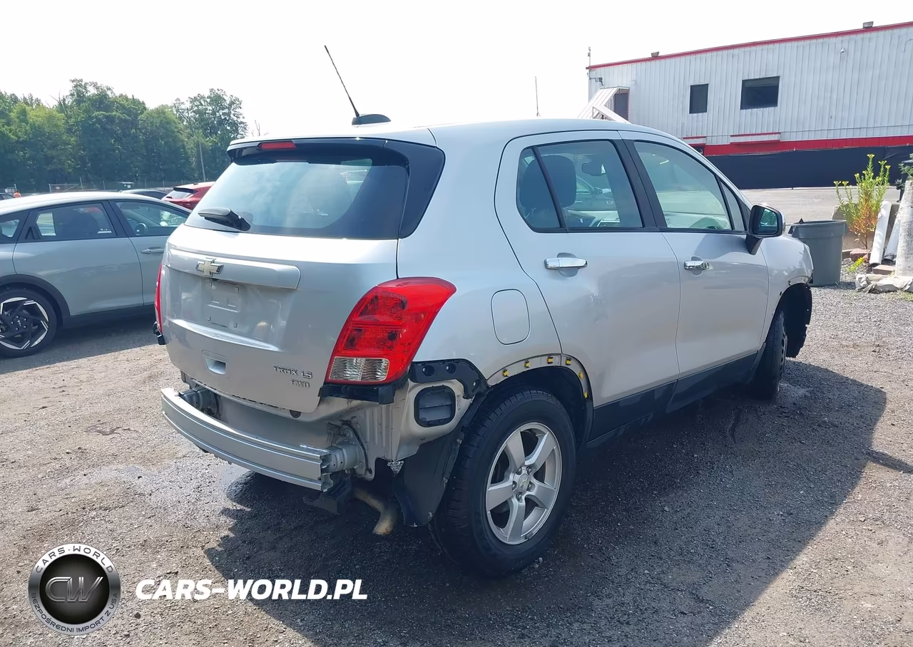 2016 Chevrolet Trax Ls VIN:KL7CJNSB2GB742191 - 4