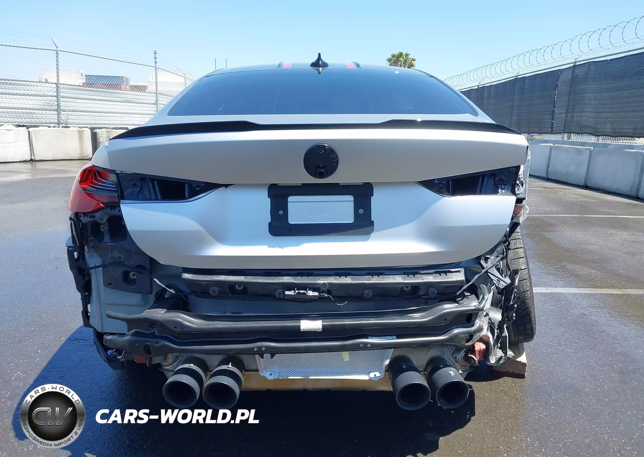 2023 BMW M4 Csl VIN:WBS63AZ07PCM07406 - 17