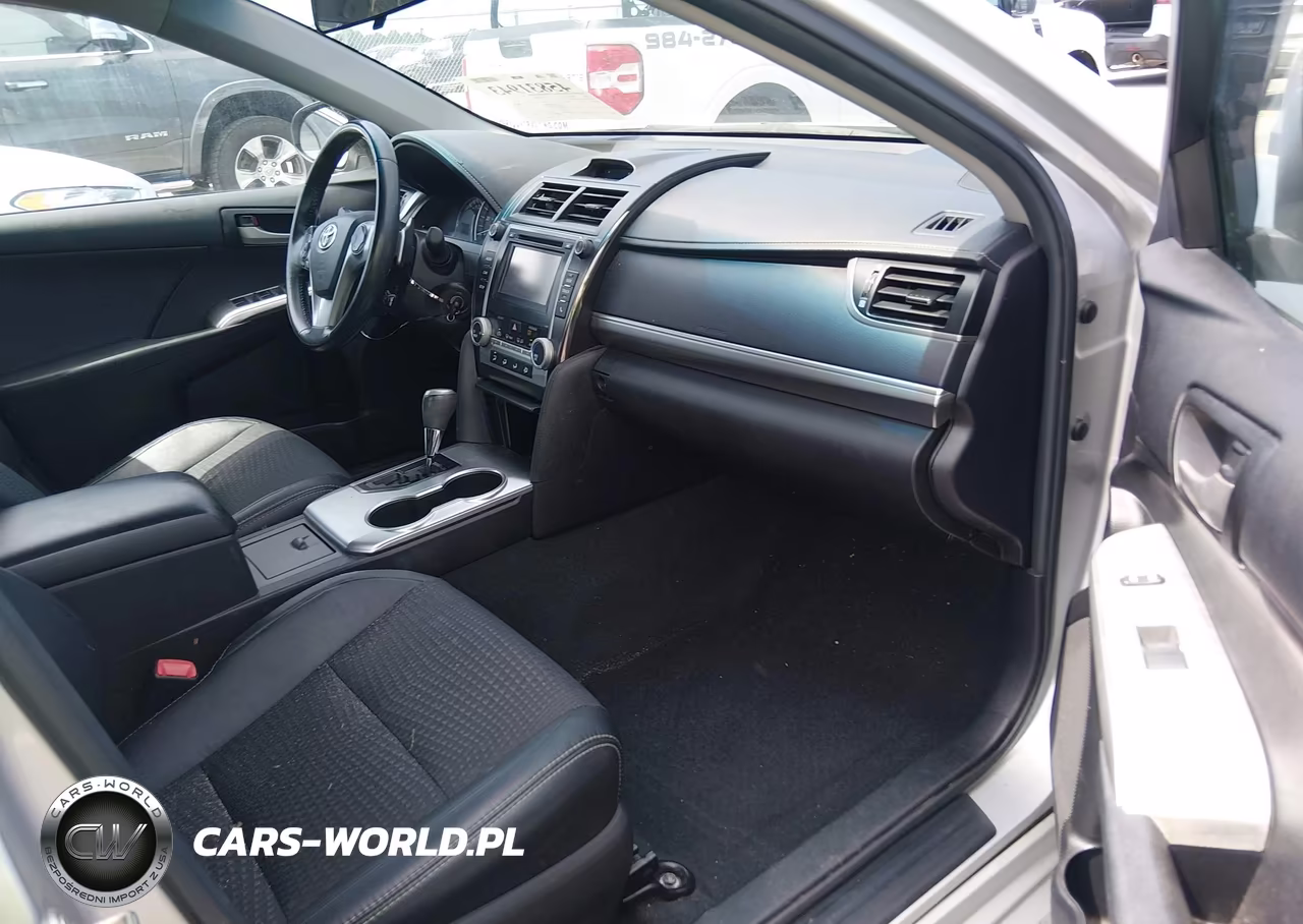 2014 Toyota Camry Se VIN:4T1BF1FK1EU413742 - 5