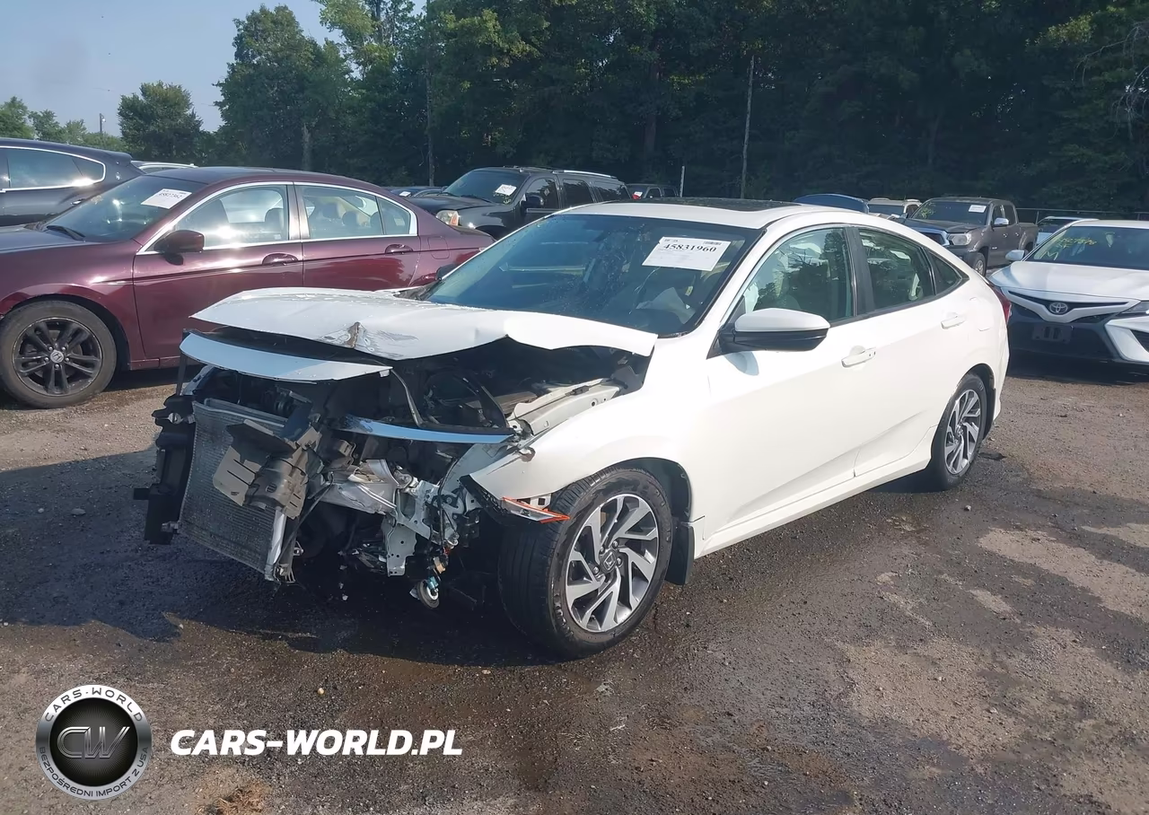 2018 Honda Civic Ex VIN:2HGFC2F77JH522205 - 2