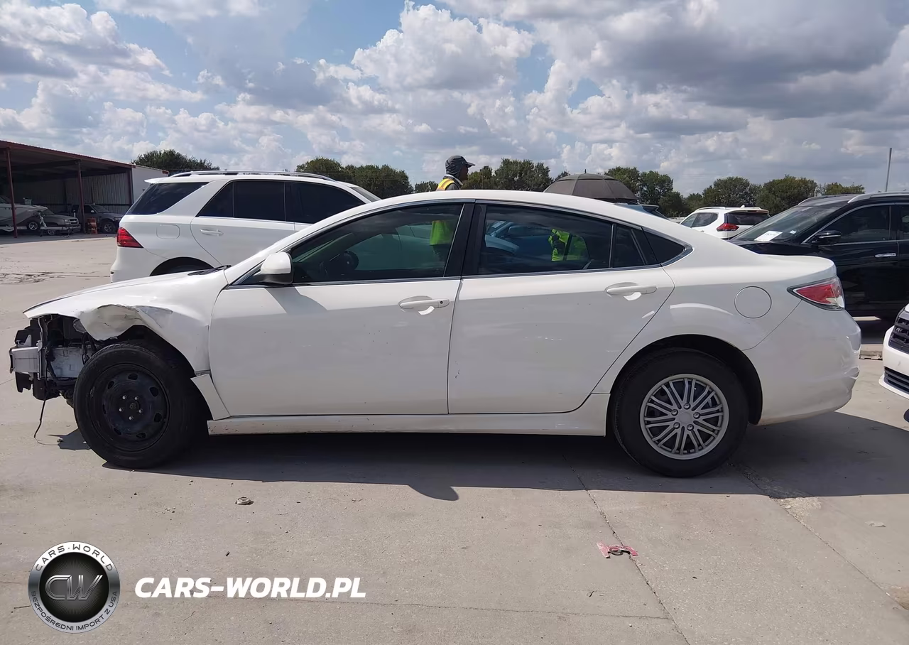2009 Mazda Mazda6 I Sport VIN:1YVHP81AX95M41472 - 15