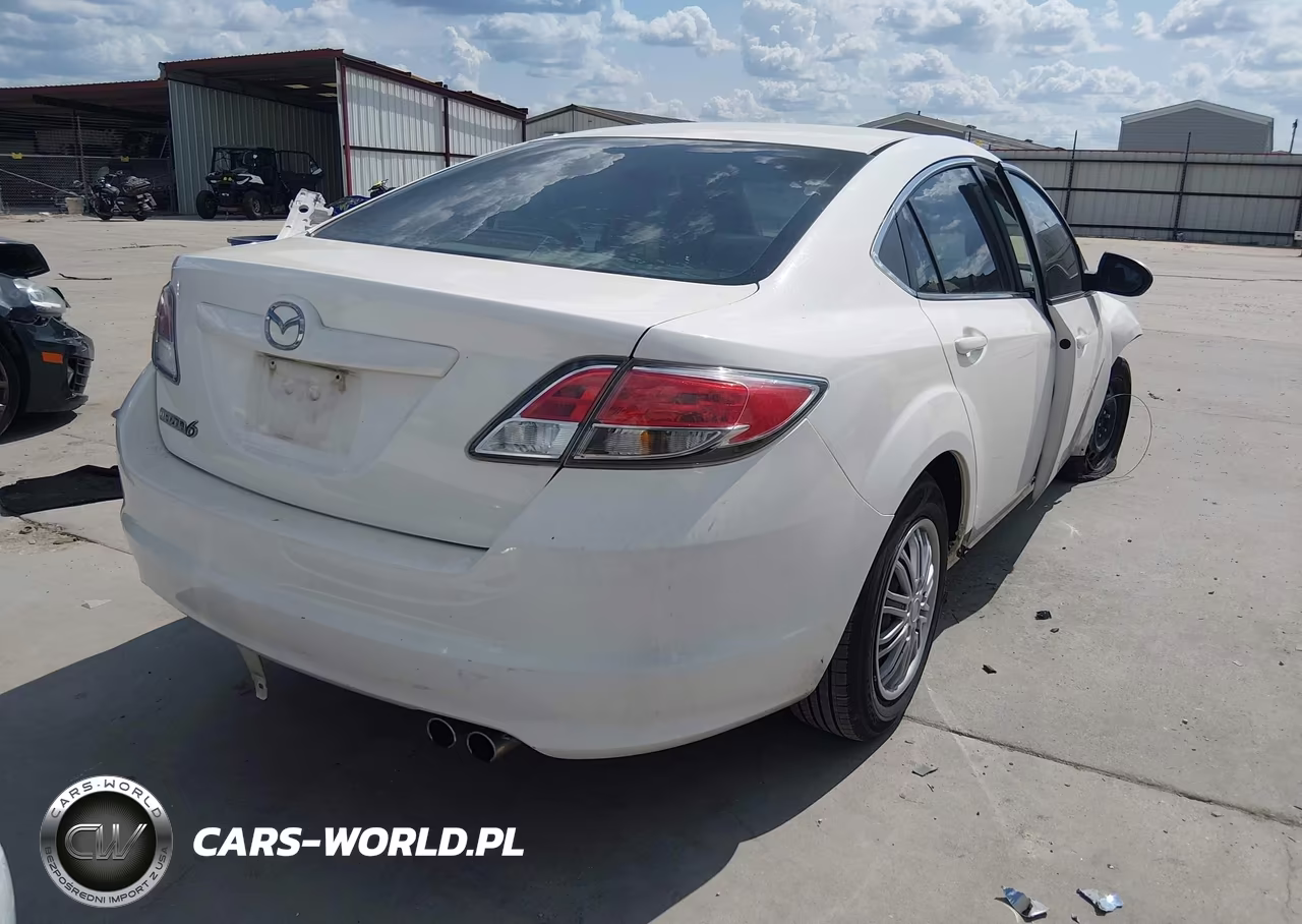 2009 Mazda Mazda6 I Sport VIN:1YVHP81AX95M41472 - 4