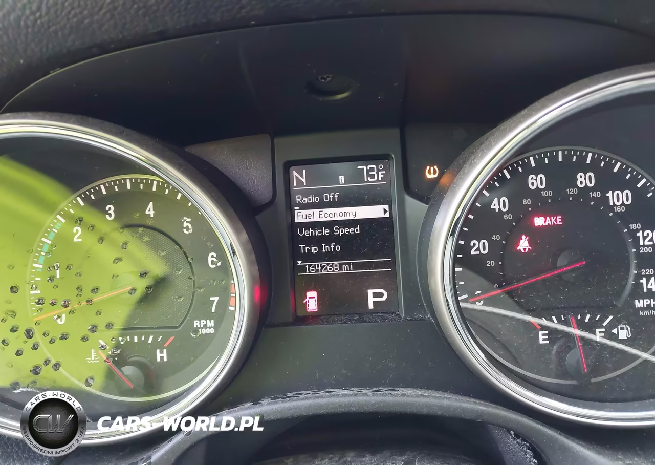 2012 Jeep Grand Cherokee Laredo VIN:1C4RJFAG3CC175929 - 7
