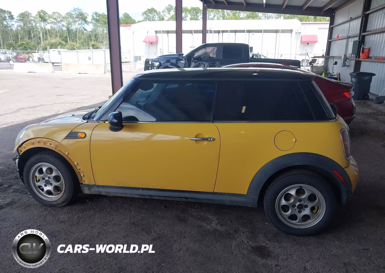 2009 Mini Cooper VIN:WMWMF33589TU76031 - 15