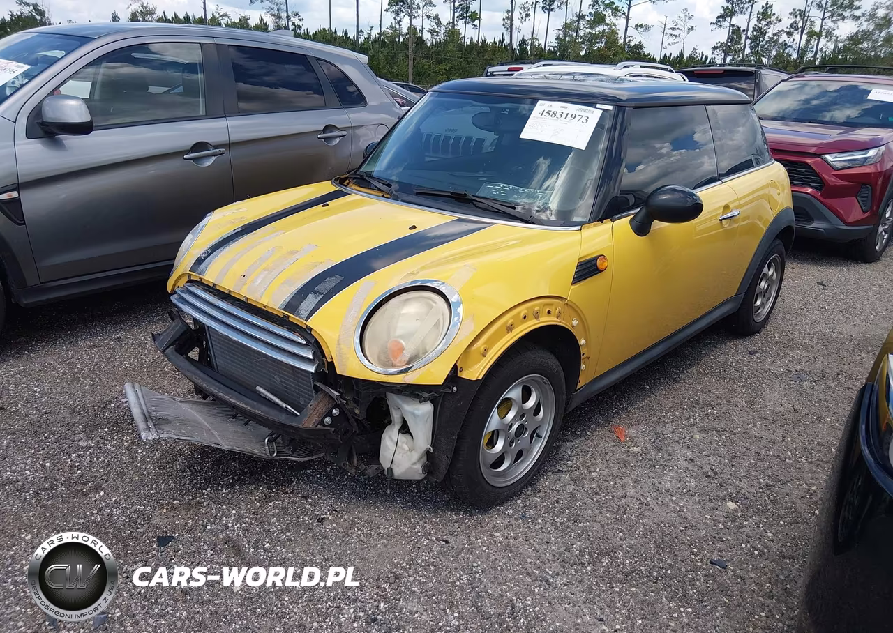 2009 Mini Cooper VIN:WMWMF33589TU76031 - 2