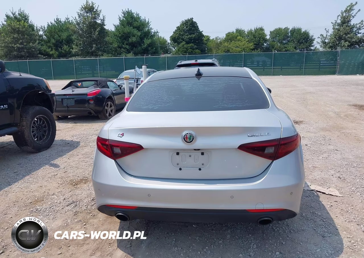 2017 Alfa Romeo Giulia Awd VIN:ZARFAEDN4H7545881 - 16