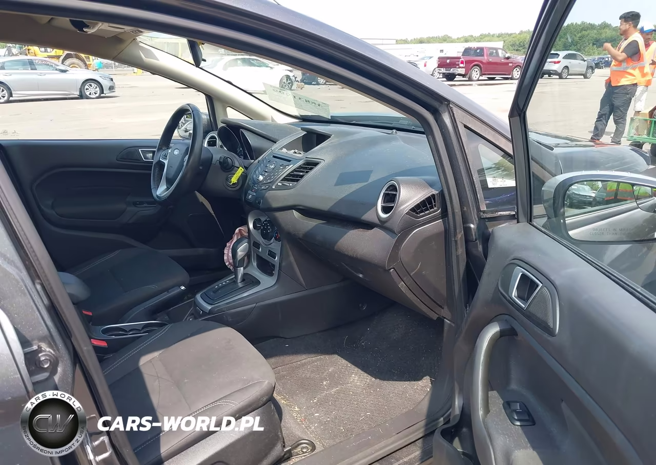 2016 Ford Fiesta Se VIN:3FADP4BJXGM130312 - 5