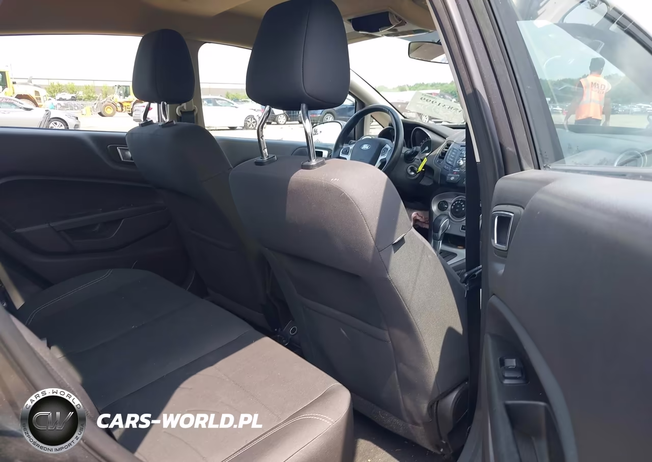2016 Ford Fiesta Se VIN:3FADP4BJXGM130312 - 8