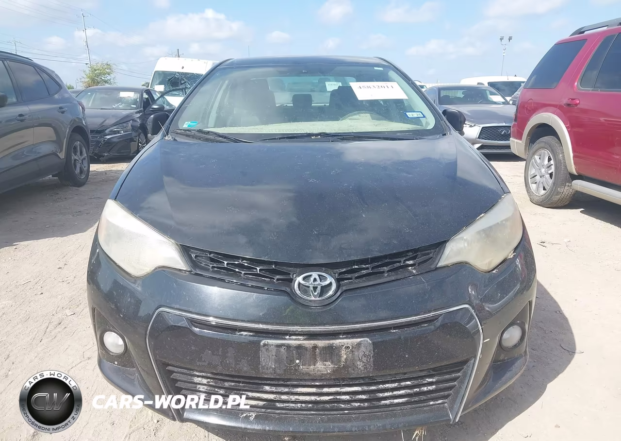 2015 Toyota Corolla S Plus VIN:5YFBURHE0FP333279 - 12