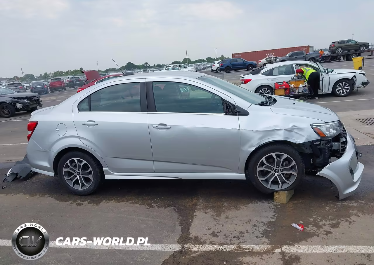 2018 Chevrolet Sonic Lt Auto VIN:1G1JD5SH0J4122109 - 13