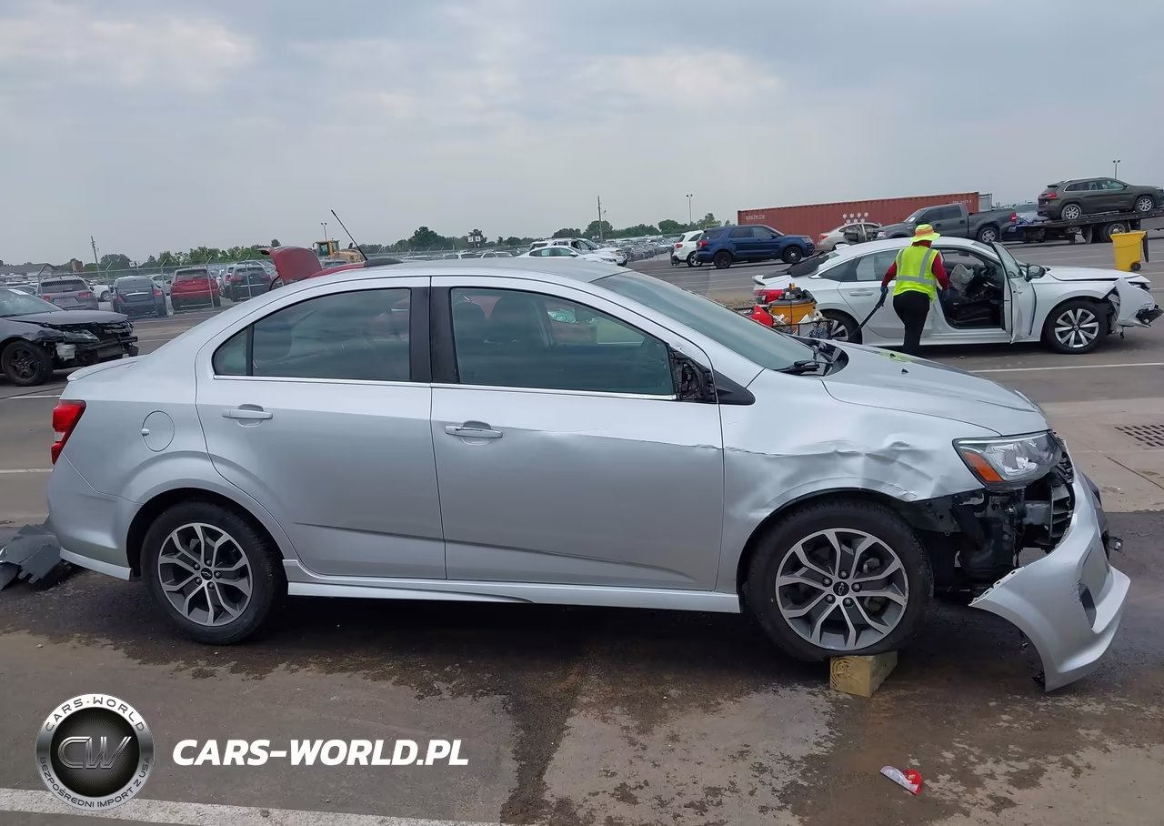 2018 Chevrolet Sonic Lt Auto VIN:1G1JD5SH0J4122109 - 17
