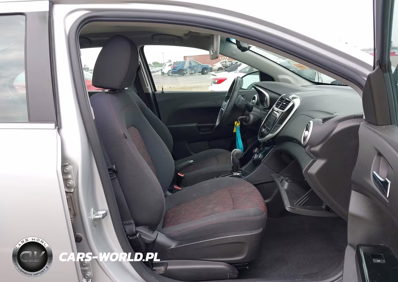 2018 Chevrolet Sonic Lt Auto VIN:1G1JD5SH0J4122109 - 5