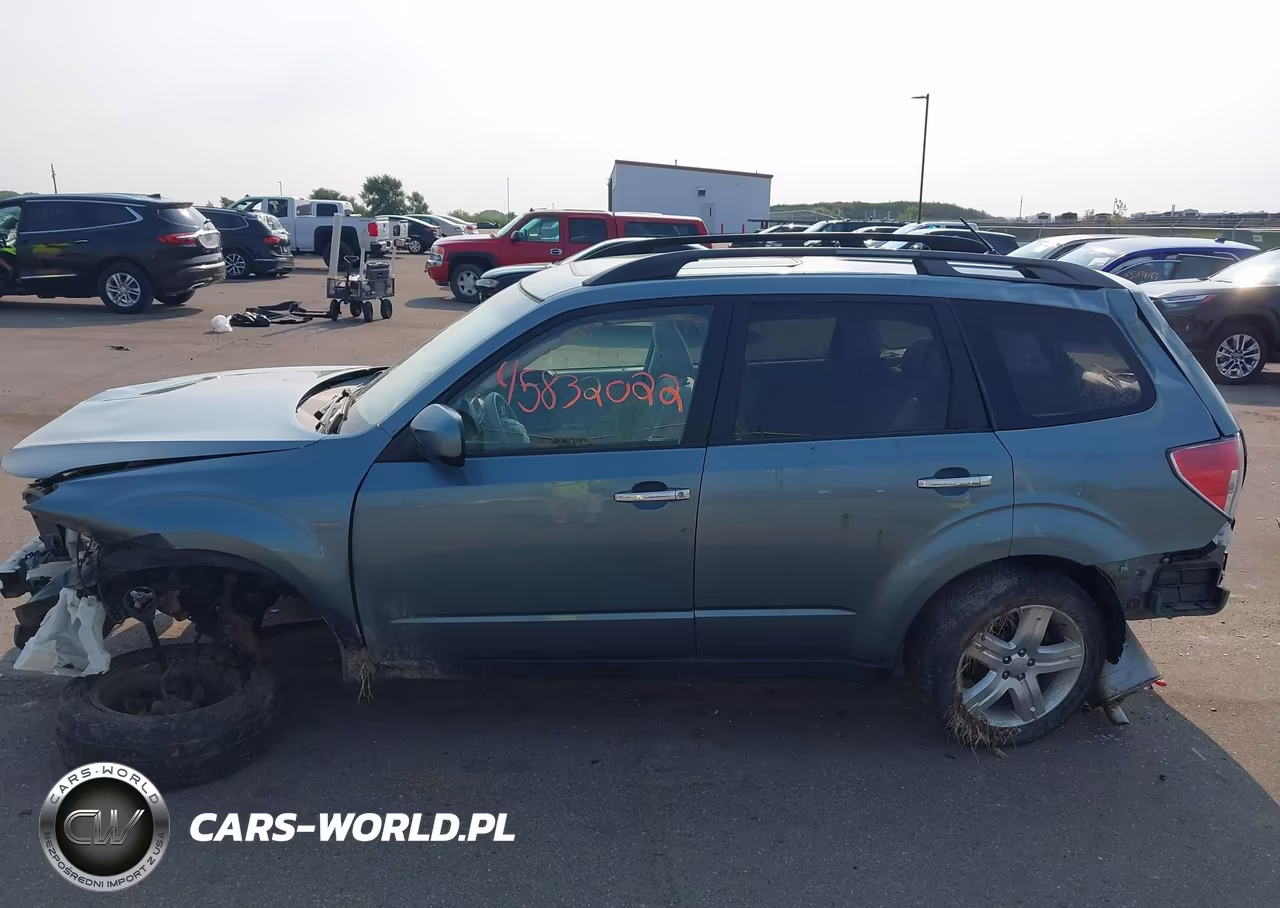 2010 Subaru Forester 2.5X Premium VIN:JF2SH6CC4AH900060 - 14