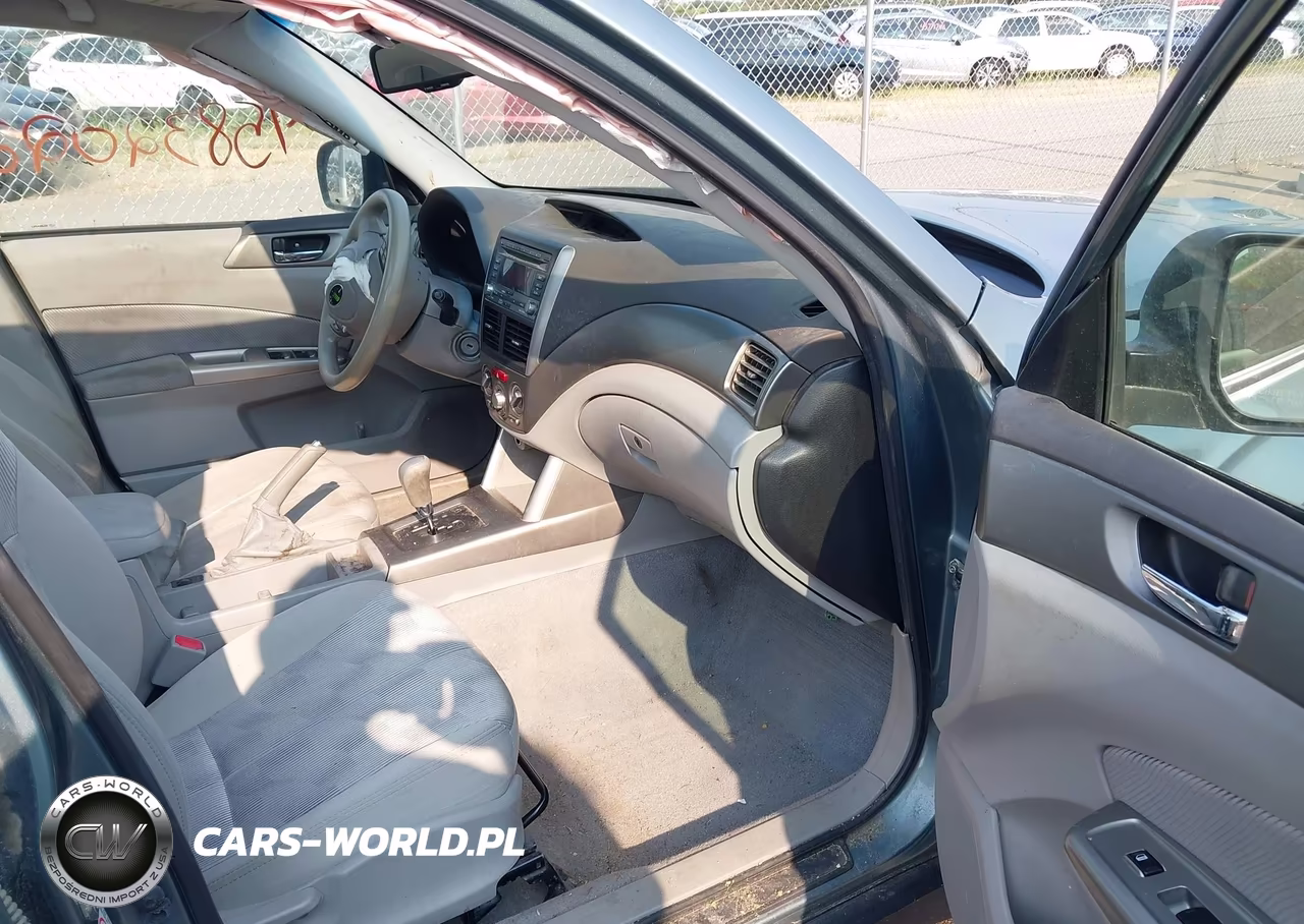 2010 Subaru Forester 2.5X Premium VIN:JF2SH6CC4AH900060 - 5