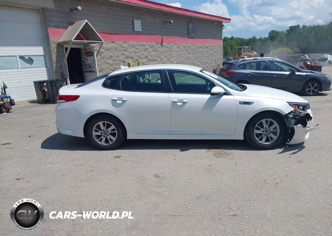 2018 Kia Optima Lx VIN:KNAGT4L39J5235985 - 13