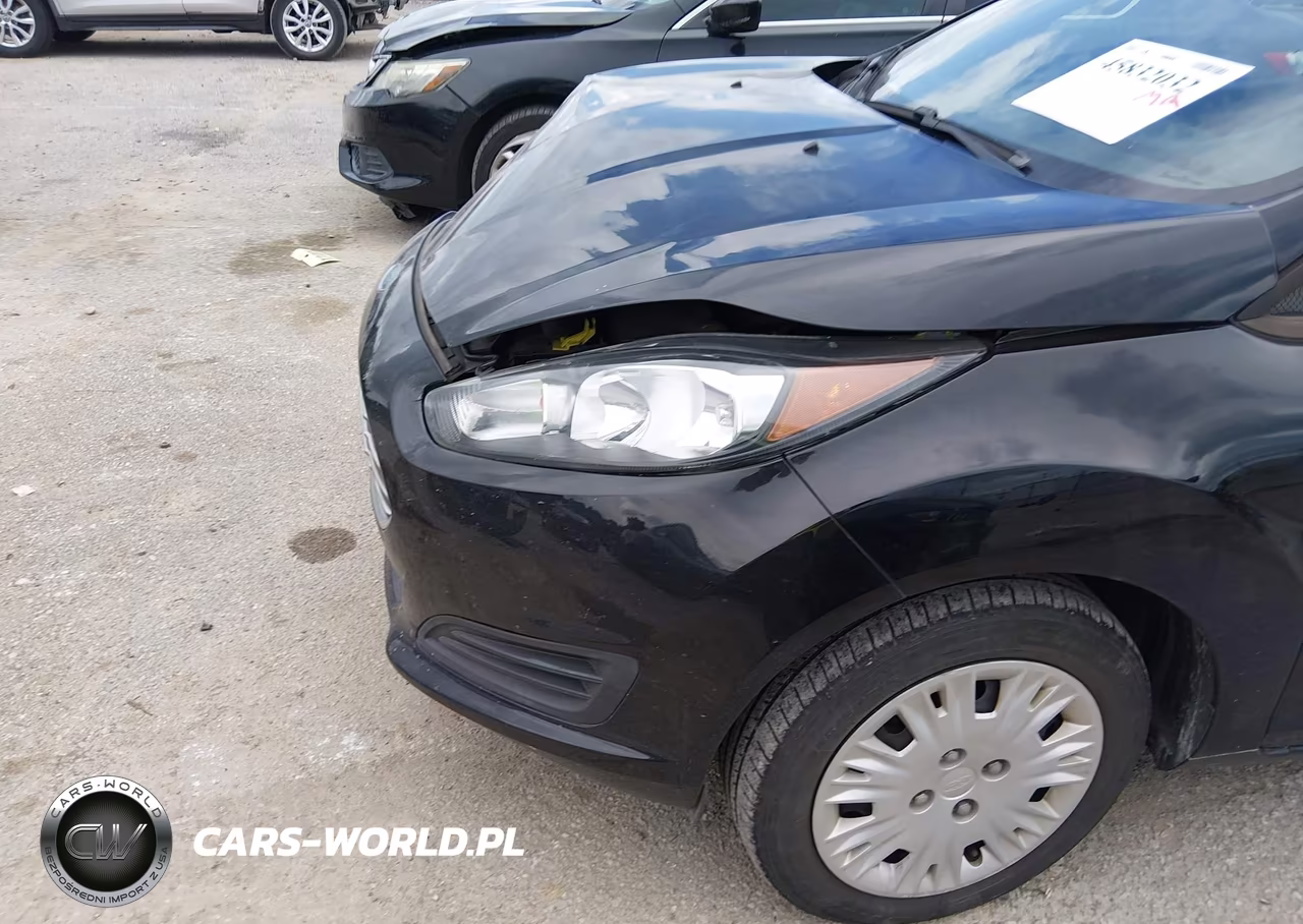 2019 Ford Fiesta S VIN:3FADP4AJ8KM157485 - 6