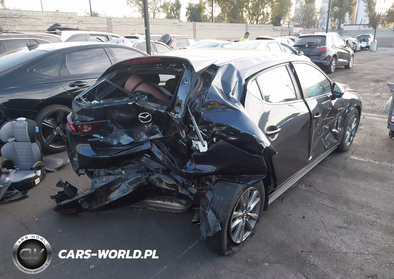 2021 Mazda Mazda3 2.5 S VIN:JM1BPAJL2M1305700 - 12